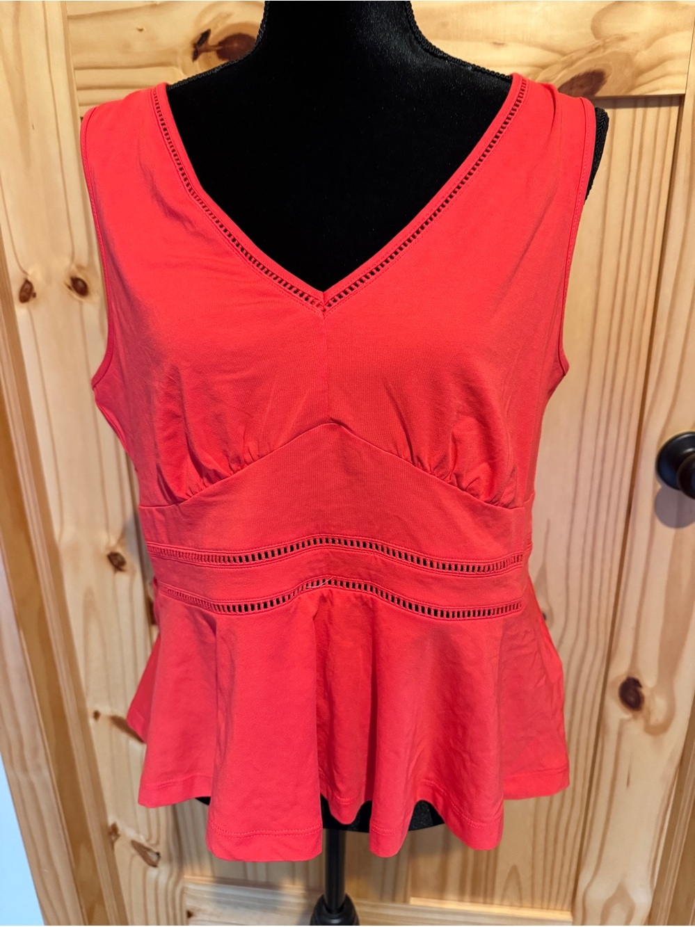 Women's Lands End Lightweight Jersey Peplum V-neck Tank Top, Berry Rouge, M